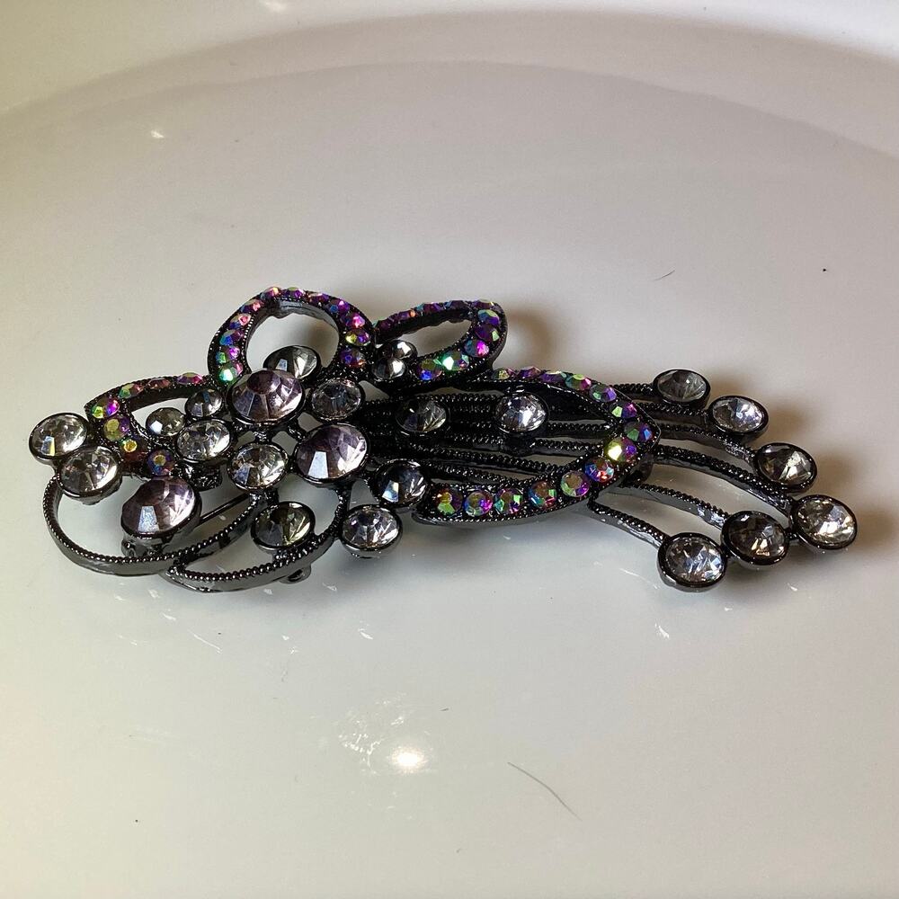 Large Rhinestone Brooch - Picture 4 of 5